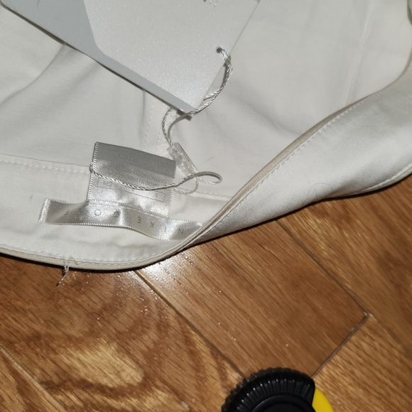 NEW DEADSTOCK VINTAGE NIKE PERFORMANCE GOLF CAPRIS SHORTS SZ6 WHITE WITH TAGS! - Picture 16 of 16